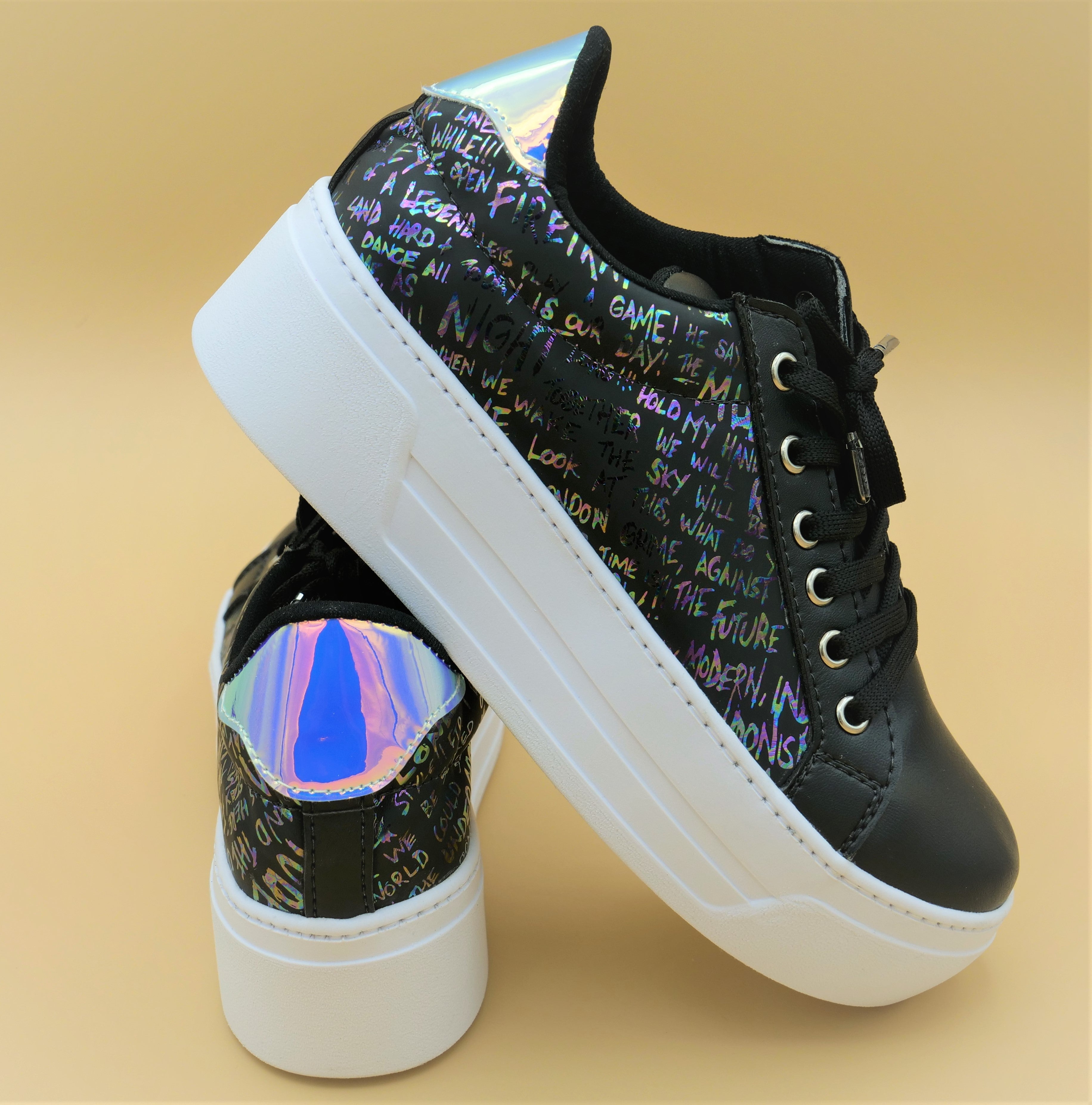 Black leteers Sneakers - Glozzom