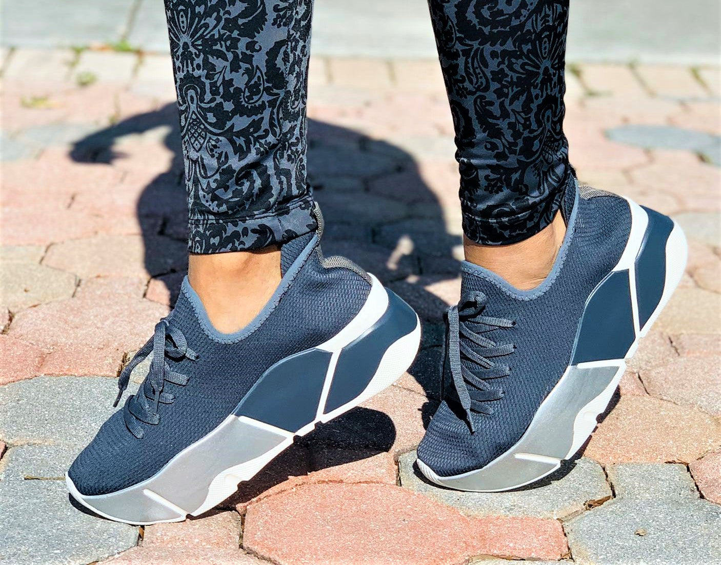 Tokyo Sneakers - Bioyino